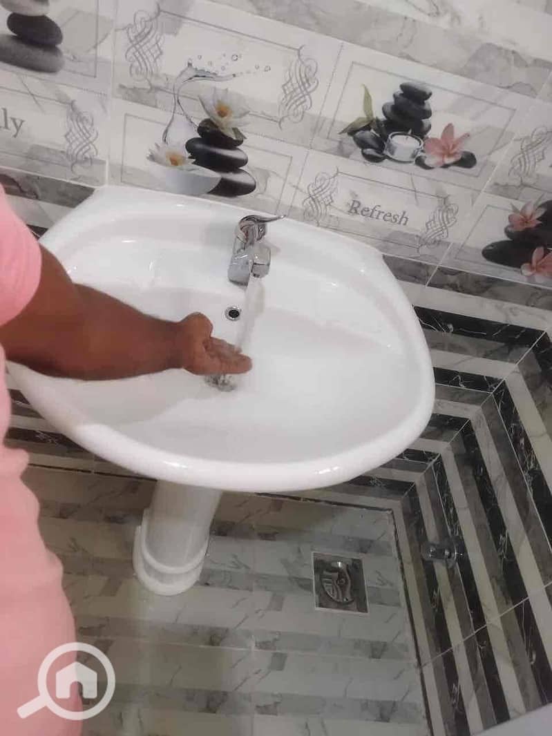 7 90e2be1c-8715-469d-a9df-75a8d5288bb9. jpg