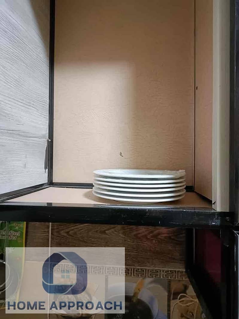 29 bfa6bfc8-a4e4-475f-ae6e-a51371b9f2d3. jpg