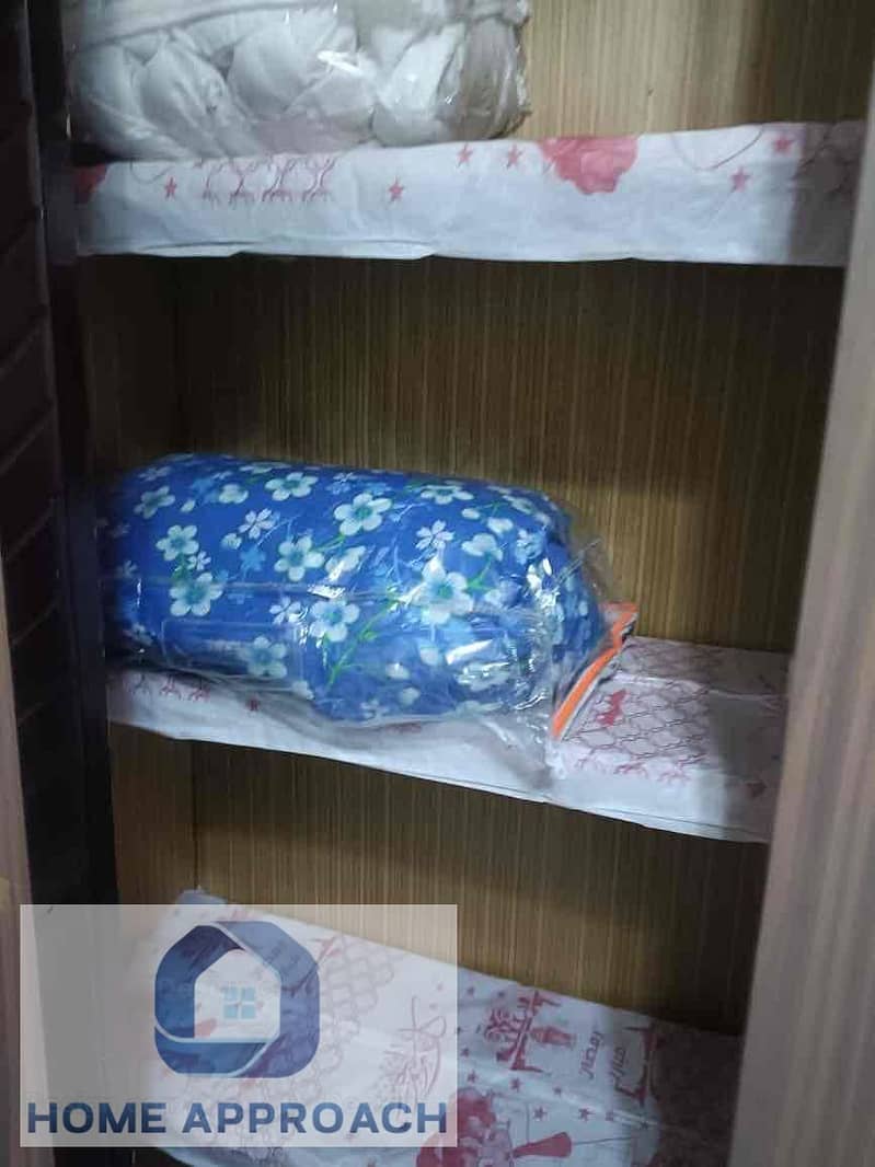 32 c36a8c8d-5486-4b38-8185-5c31d87dbefb. jpg