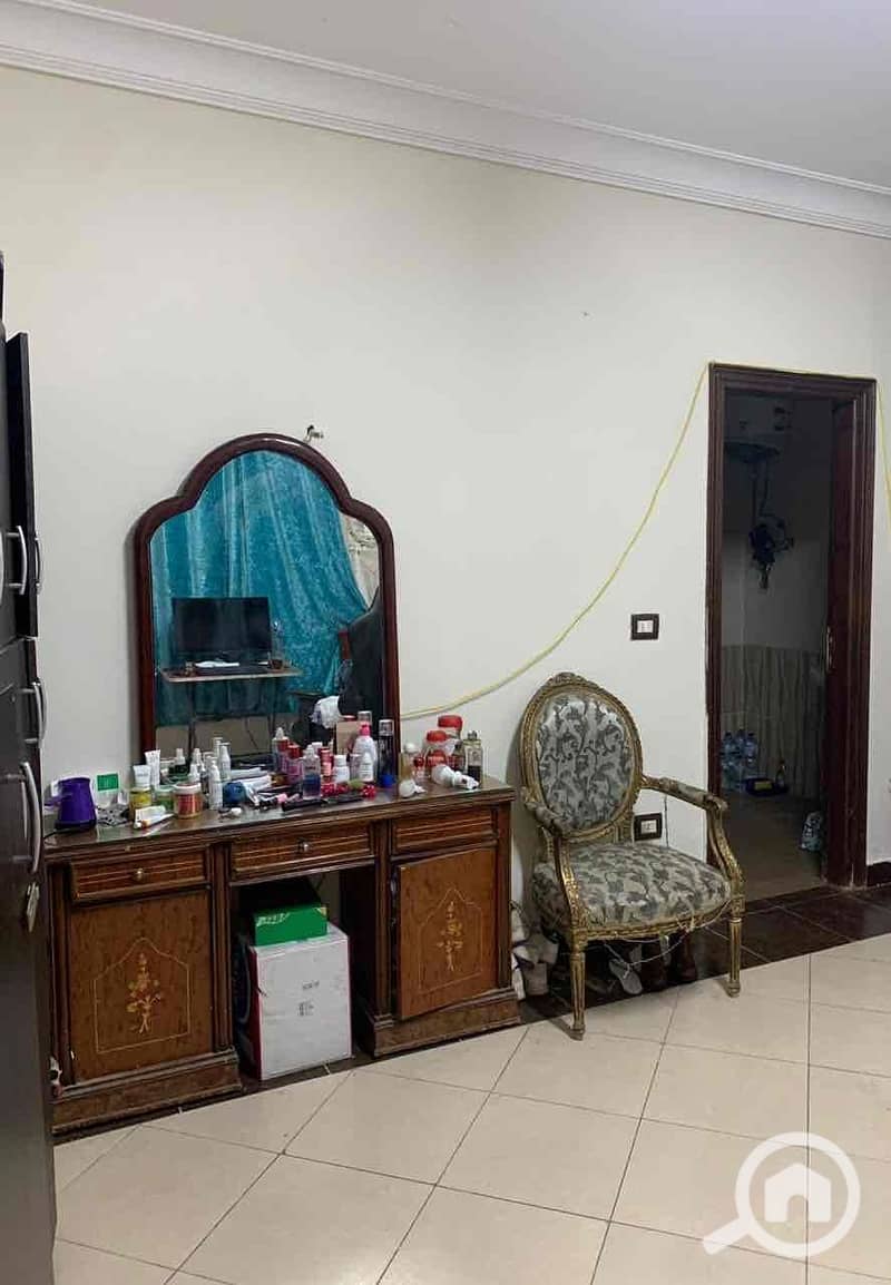 5 3ab90926-22d2-47b5-a995-16dd89a1f976. jpg