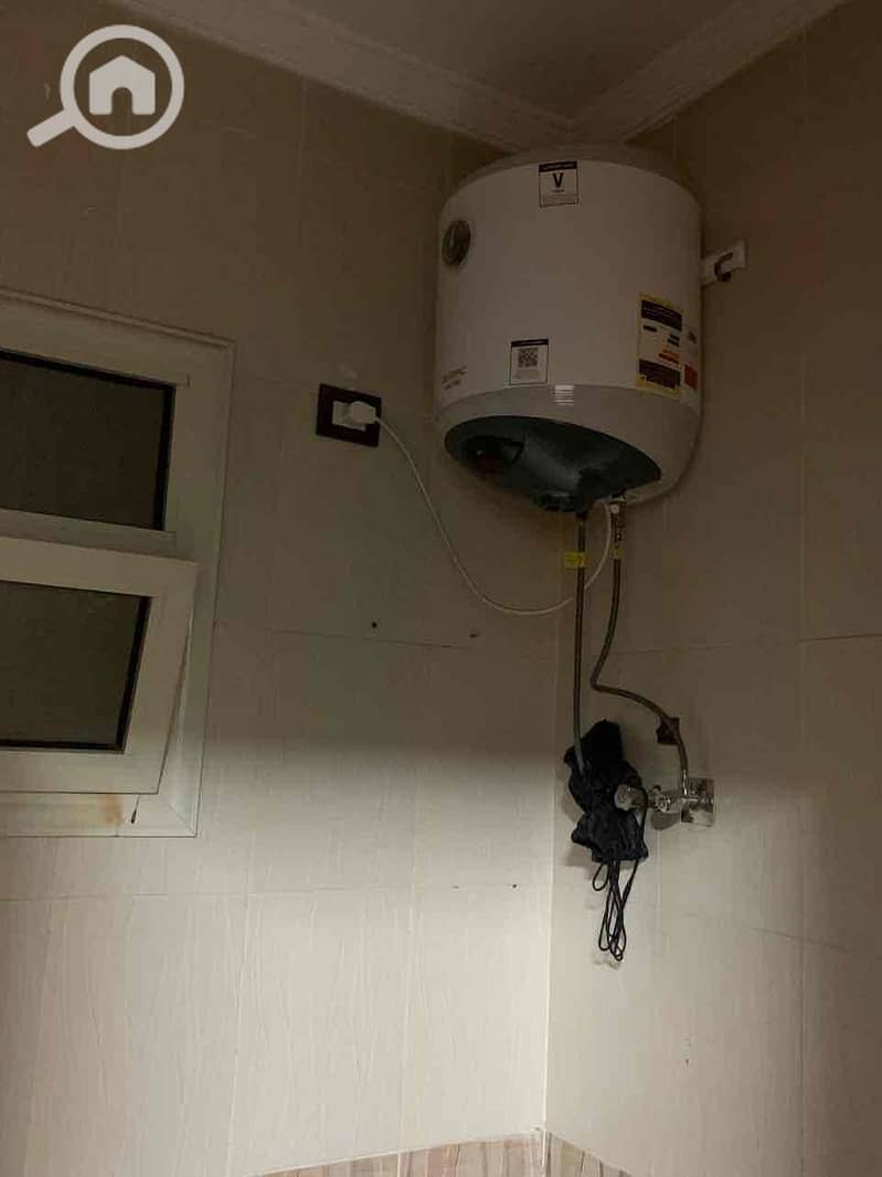 8 08eb528f-298e-4158-baa9-79fbcf912e16. jpg