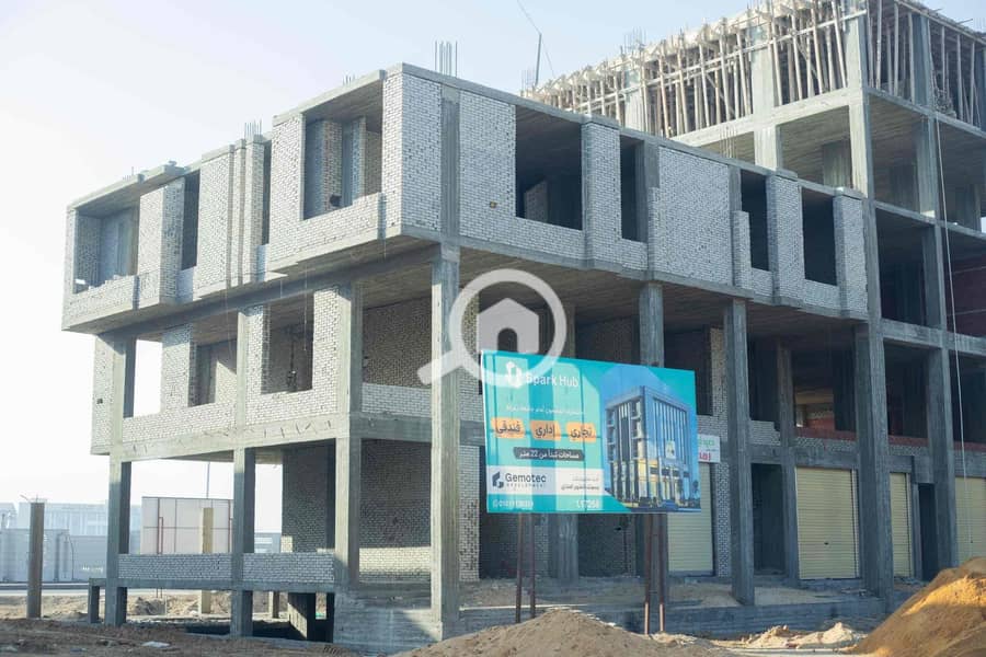 7 1798951a-4945-439f-824d-f3b42684f393. jpg