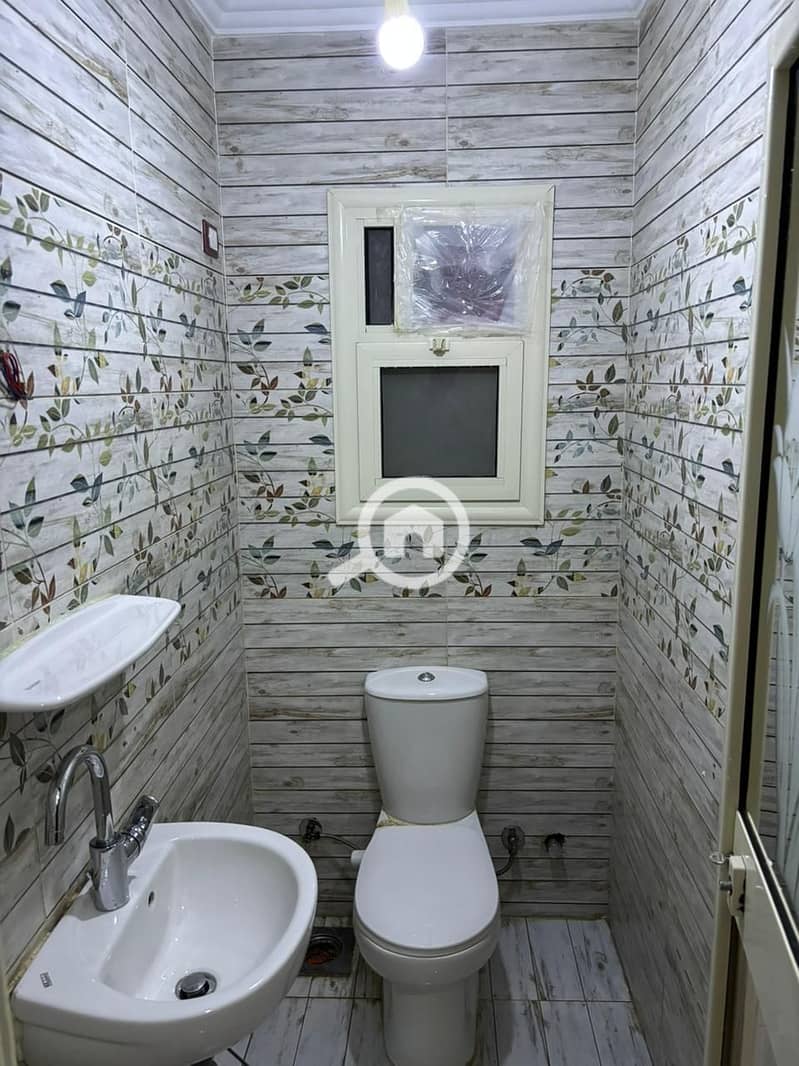 8 WhatsApp Image 2025-10-27 at 21.22. 51. jpeg