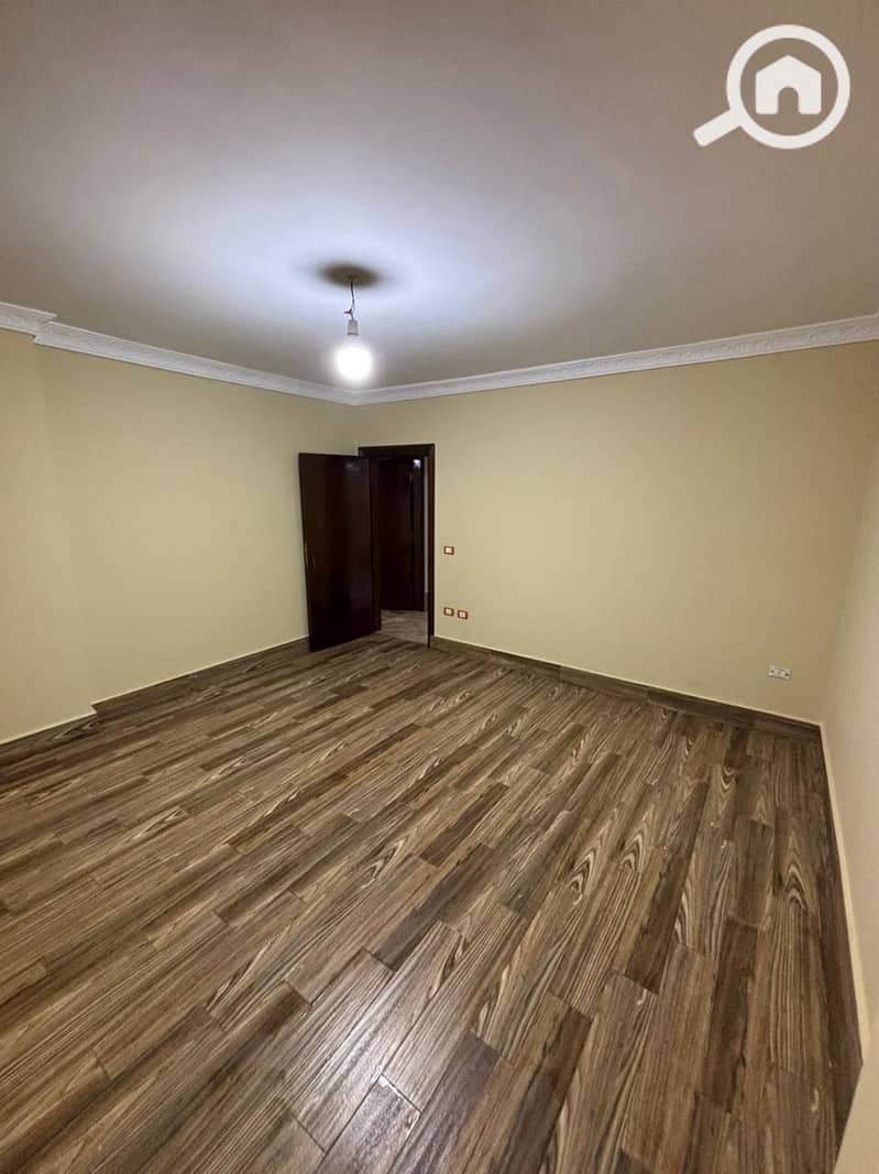 14 WhatsApp Image 2025-10-27 at 21.23. 16 (1). jpeg