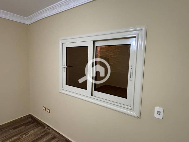 18 WhatsApp Image 2025-10-27 at 21.23. 17. jpeg