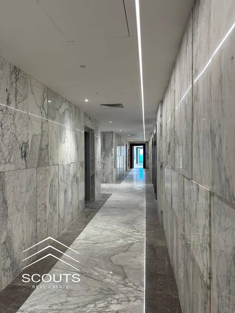 10 a10230fe-7650-4b03-ab44-0407ea26a138. jpg