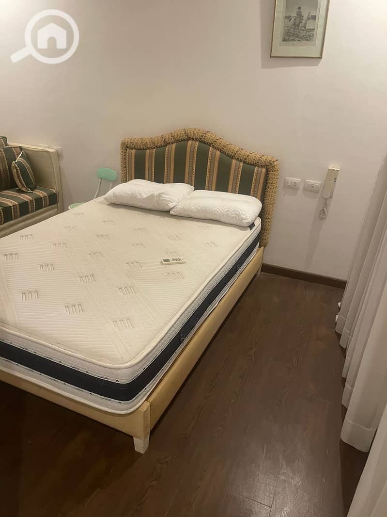 14 f8428c2b-c560-4d29-941c-4a1991a66ac8. jpeg