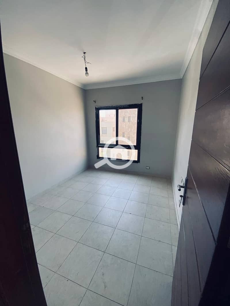 5 5b970681-d95e-4de3-87cc-a5818a7a904b. jpeg