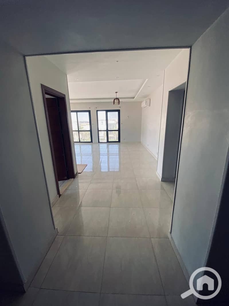 9 1dbb89e6-c9ba-46df-8add-495ac4b9f59b. jpeg