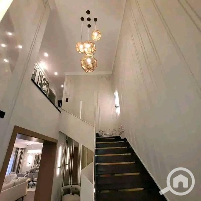 9 796db9b4-e902-4adf-ab27-bcc533a0bad8. jpeg