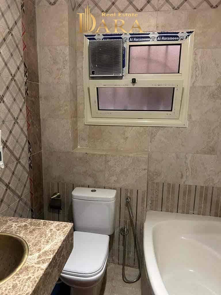 4 ecd6c224-cf9f-49bc-91ba-7d96a718b34f. jpg