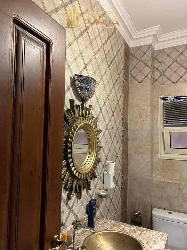 22 72fed5cc-9bd1-4835-a4bb-6fa0ac72a786. jpg