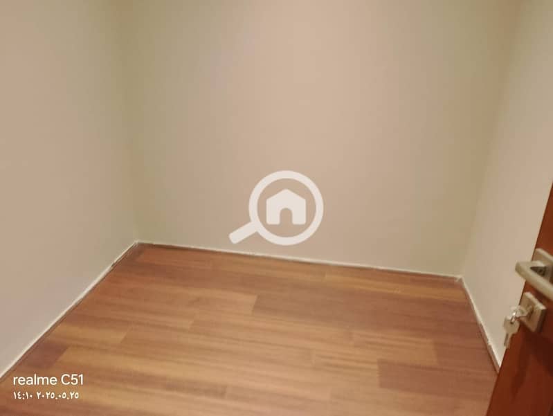 3 f783a93d-c35f-4115-8683-2c0082dfb5b6. jpeg