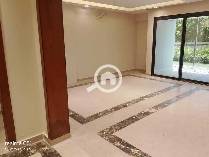 13 71c901ec-53e5-40cf-a545-89697d4189fa. jpeg