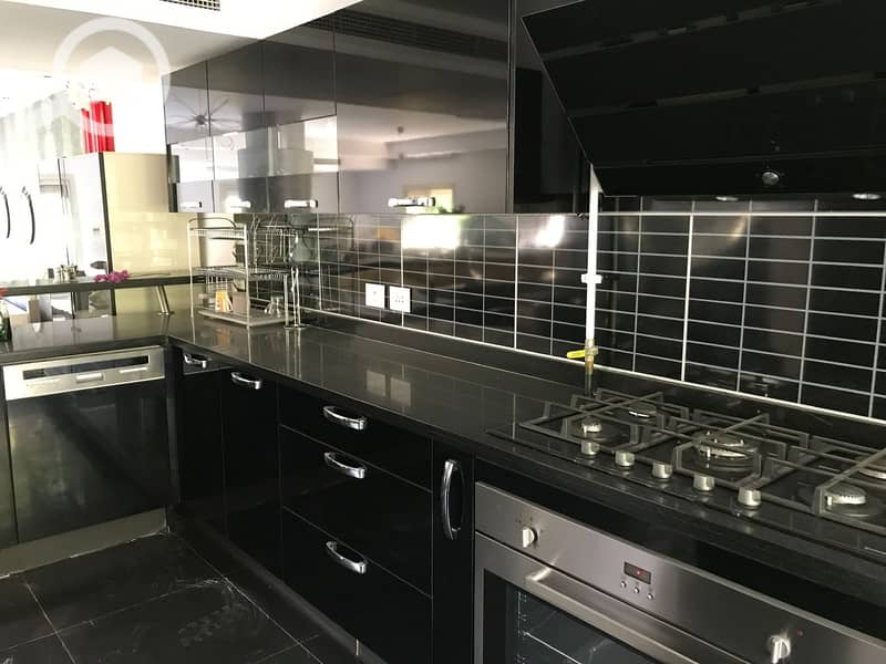 6 7BC23295-2FE6-4558-9AB8-A9D7C07DDA10. jpeg