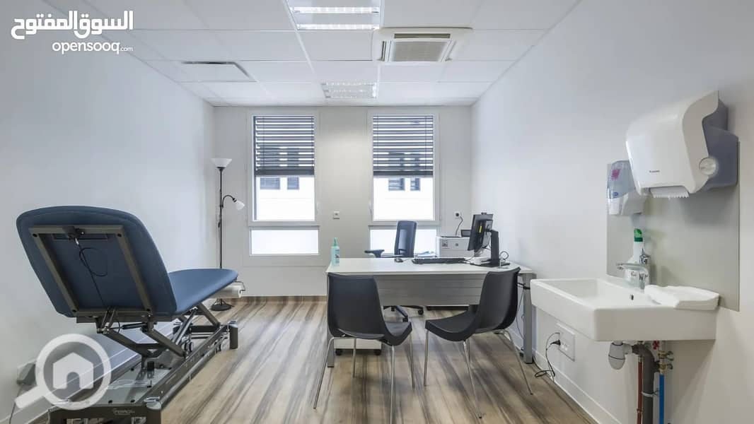 3 WhatsApp Image 2025-12-12 at 11.36. 42_b25f501b. jpg