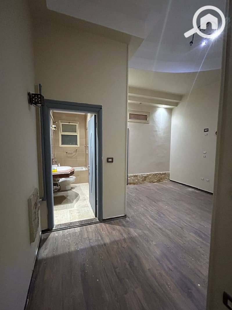 8 537508289_804266065467031_1051781155828825512_n. jpg