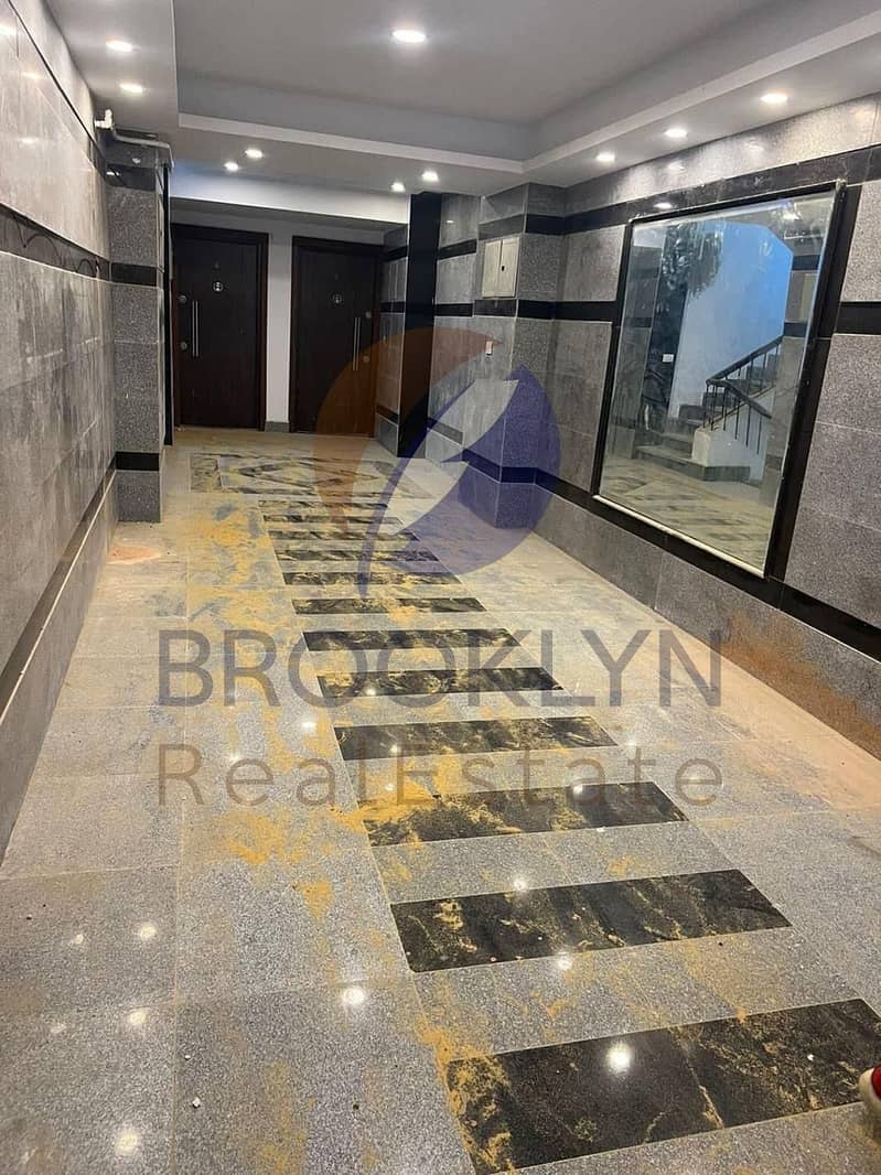 4 e12e1564-33e2-46db-84aa-92e88480070a. jpeg