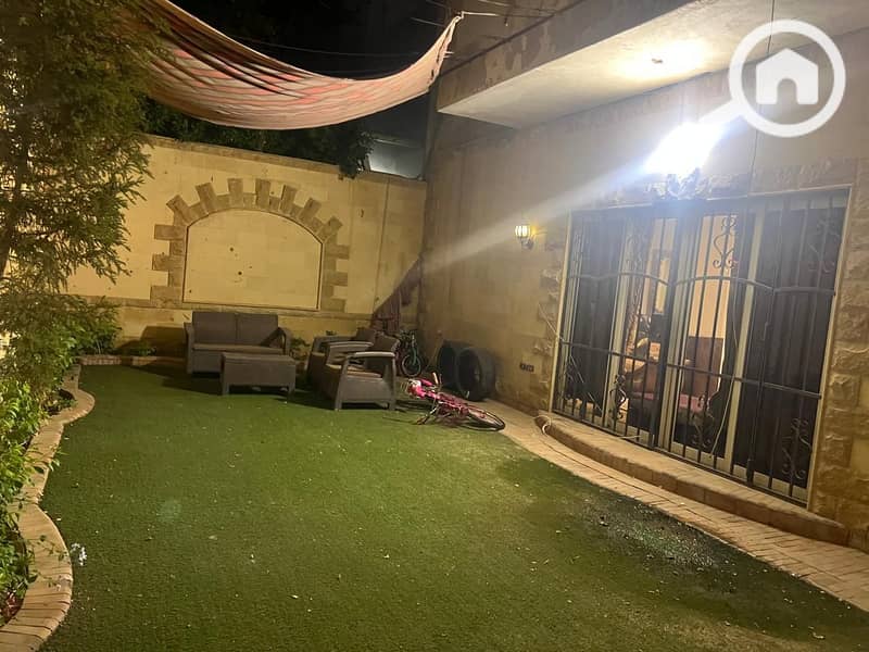 3 3d4a1a5e-9174-4144-b7bf-d4a611876b2b. jpg