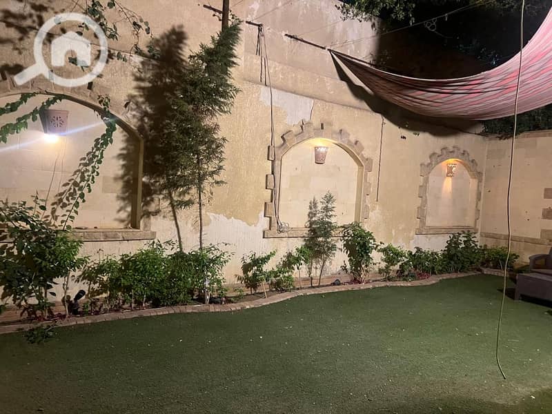 4 7a6d2ed6-ccad-4ba0-a6aa-c224c4b02099. jpg