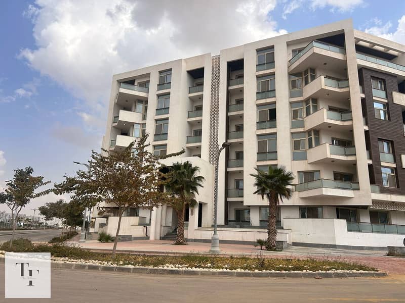 4 012498af-c67b-4c68-a9b9-5362a0a2efd8. jpg