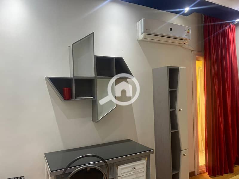 4 6418e3a8-3e70-4233-9d5e-659c6f546abd. jpg