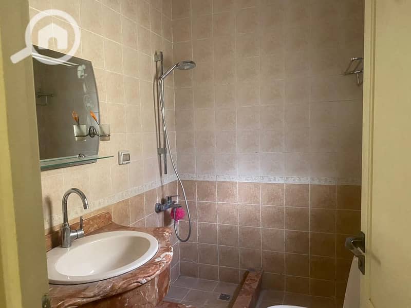 6 8662a245-96bd-43dc-b79e-fbf2bea3dab9. jpg