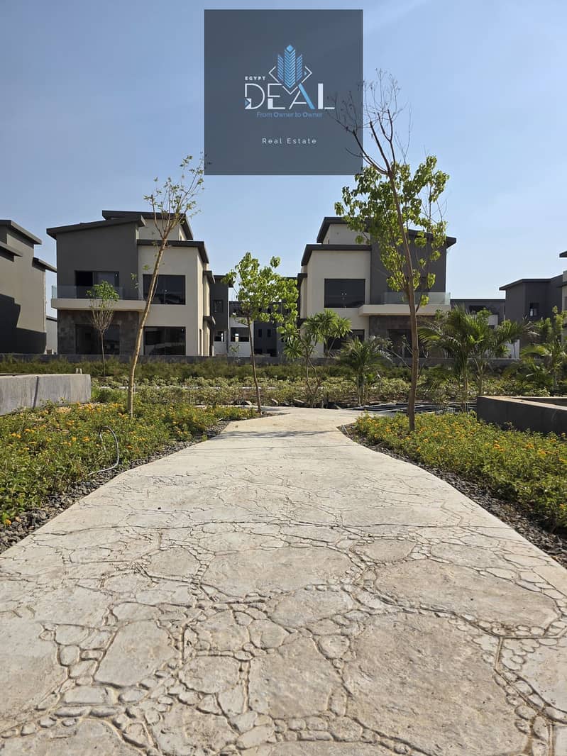 15 ce8630d4-31fd-4237-ae30-d824e3beb79c. jpeg