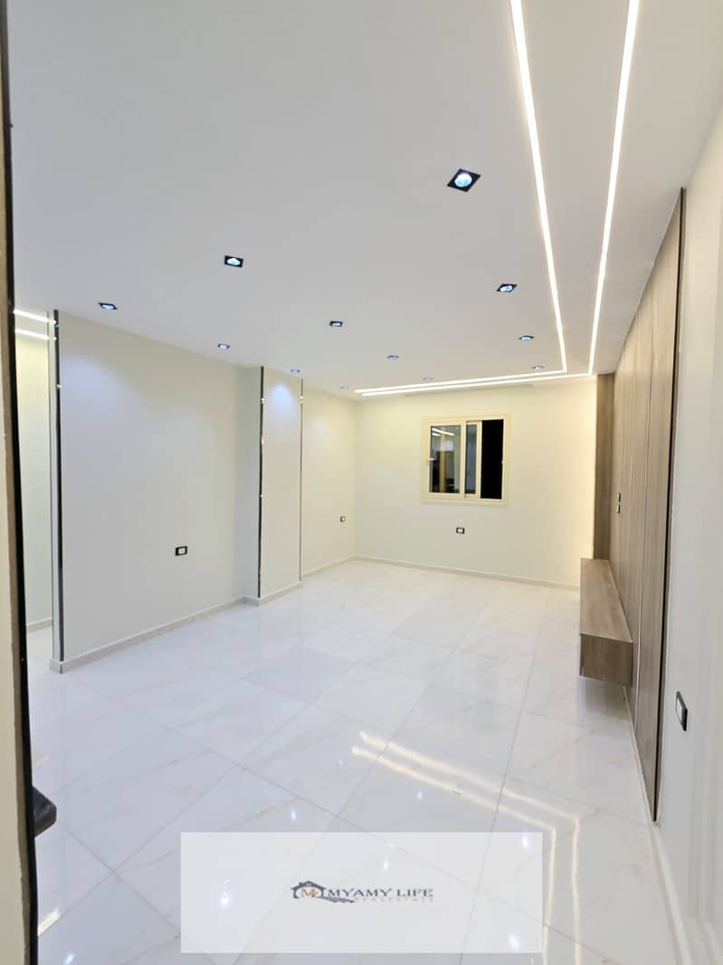 11 WhatsApp Image 2025-12-12 at 11.32. 46 AM. jpeg