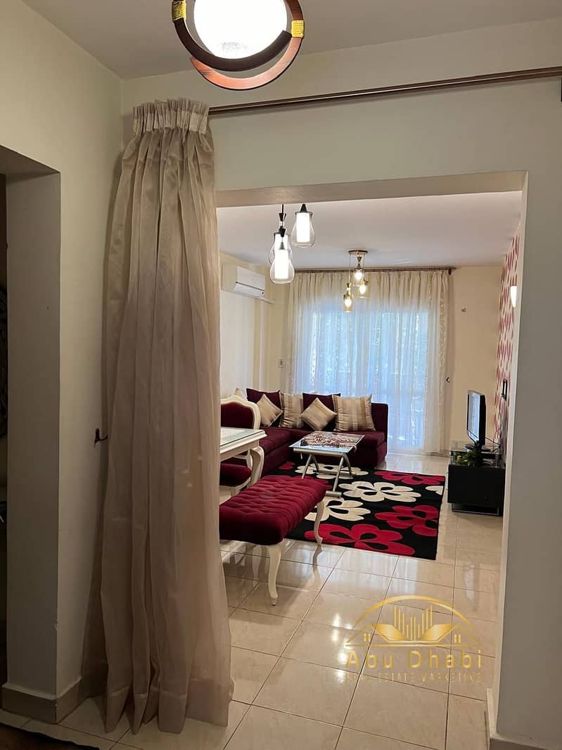 2 8b8e7d6e-d314-402c-b21f-bb2bbda3d067. jpg