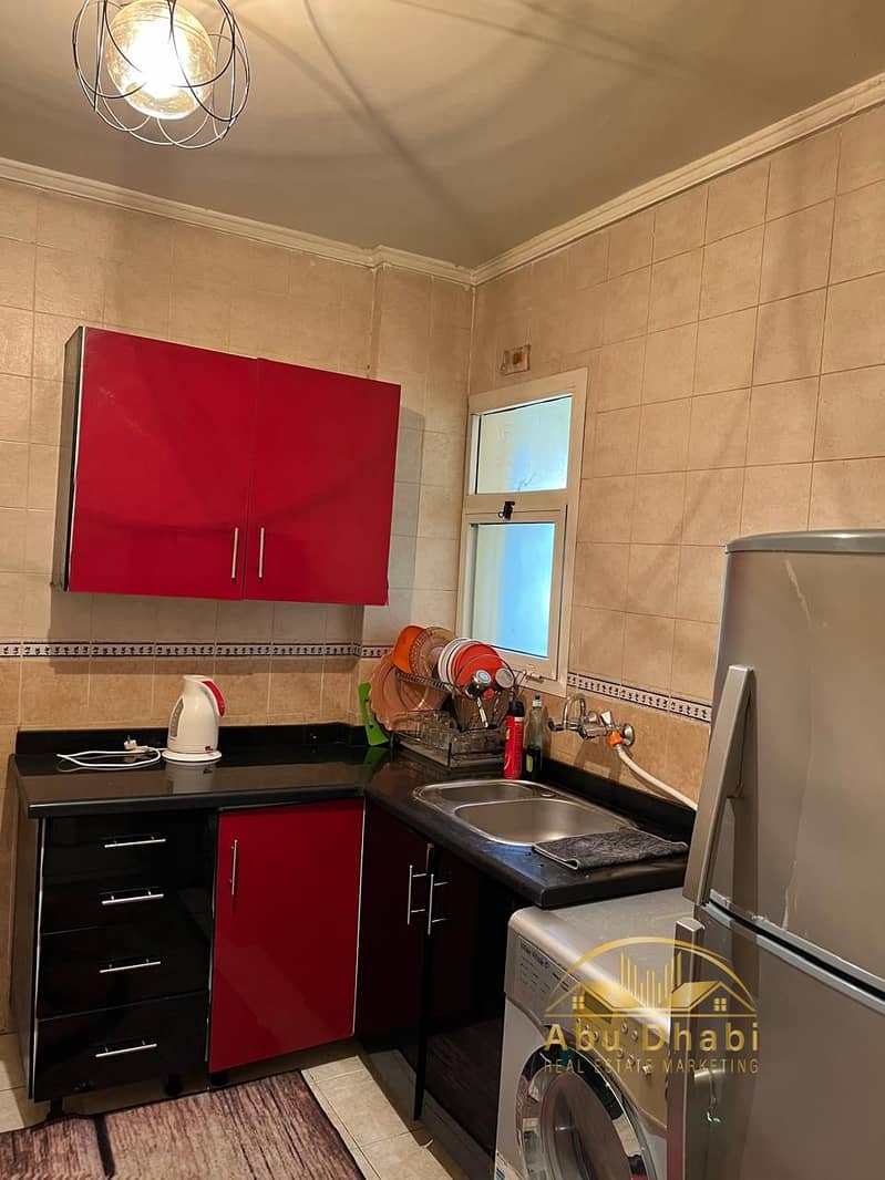 19 940ac06c-a846-4070-aa41-46c06a72759f. jpg