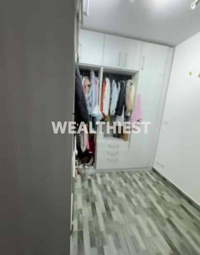 11 e9fa160a-0862-40ca-a210-ba84933d4b72. jpg