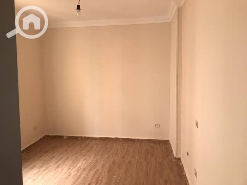 13 WhatsApp Image 2025-10-19 at 15.14. 00_aa569527. jpg