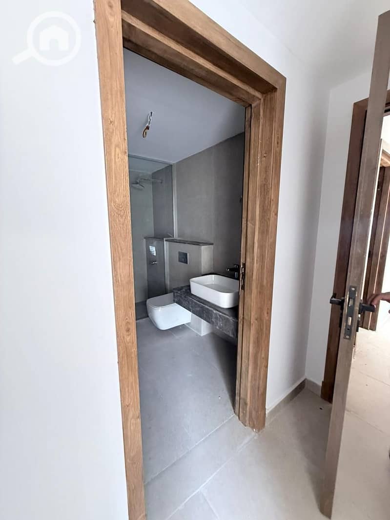 7 IMG-20251206-WA0199. jpg