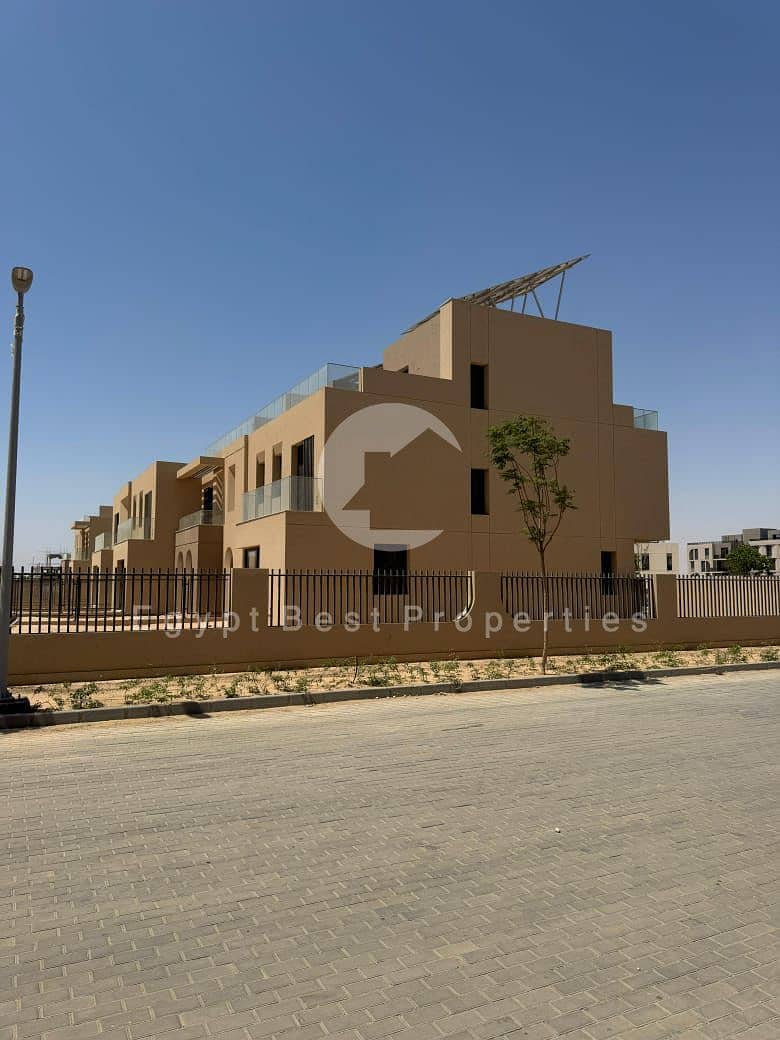 8 WhatsApp Image 2025-12-12 at 14.12. 45_b4ba409a. jpg