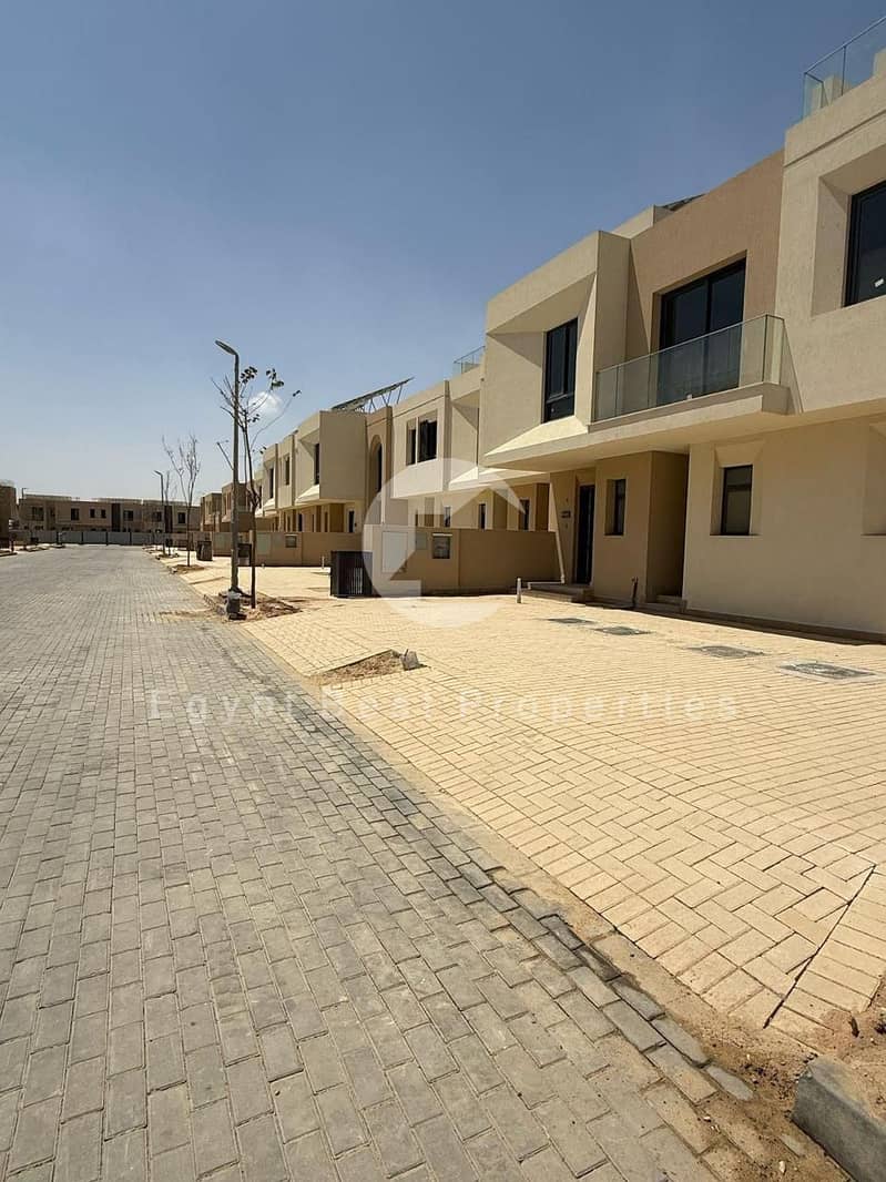 11 WhatsApp Image 2025-12-12 at 14.14. 37_1e2b2c0a. jpg