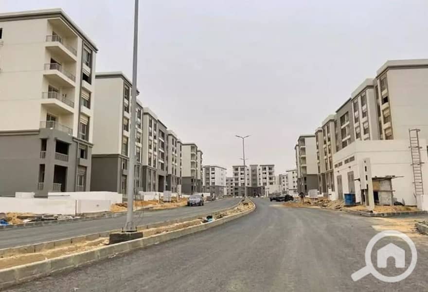 3 4188125-643f7o. jpg