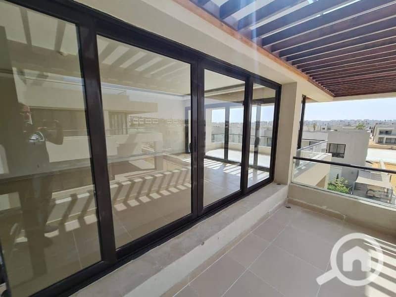 3 423671656_392987396738678_4379307164003857647_n. jpg