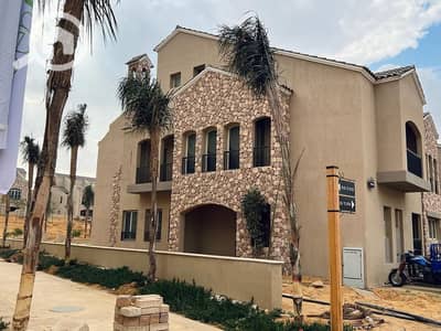 3 Bedroom Townhouse for Sale in Mostakbal City, Cairo - 4eb947c9-41d8-4d55-892a-a35ecf342b3e. jpg