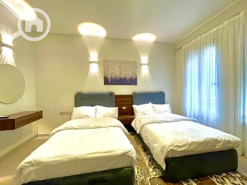 5 4b512380-63eb-47e3-9271-f95798594bbf. jpg