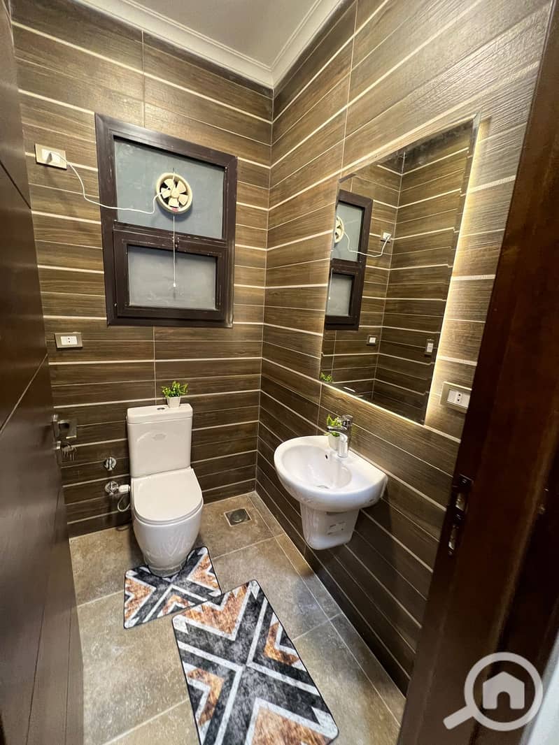 10 WhatsApp Image 2025-11-24 at 1.57. 52 PM (1). jpeg