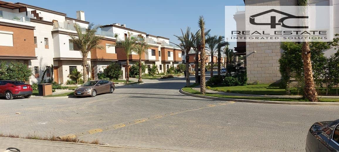 15 WhatsApp Image 2025-12-12 at 14.04. 45 (1). jpeg