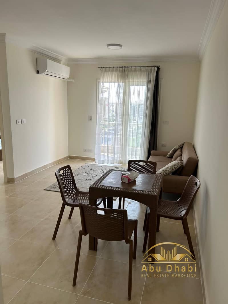 2 e00cb188-2c10-4486-a1a4-b57142f1637a. jpg