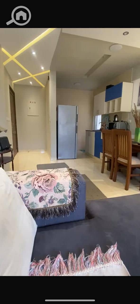 5 935c3d99-b241-465f-a359-5b3efc1cee91. jpeg