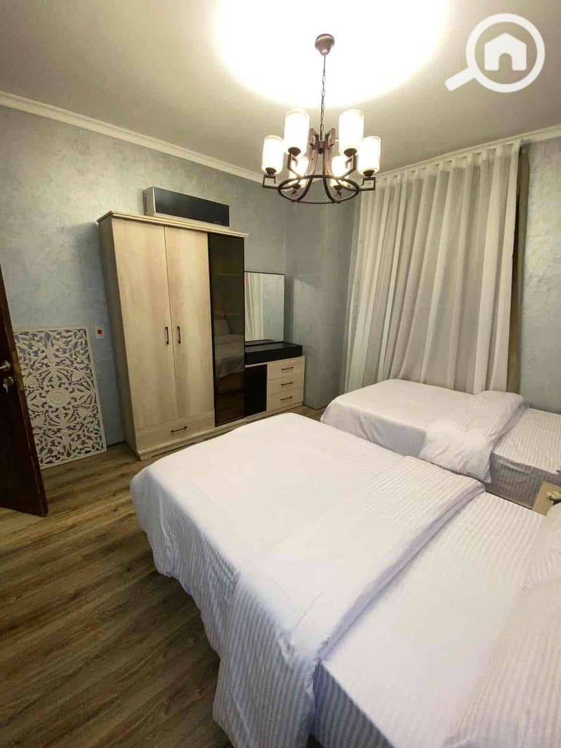 11 6c6d40cc-d9d7-4e01-87f2-ddbd8b4f1dfe. jpg