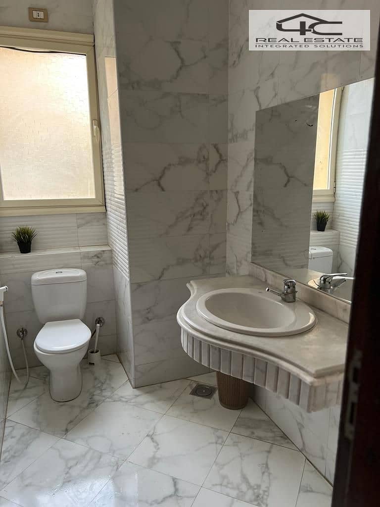 10 WhatsApp Image 2025-12-12 at 14.05. 24 (4). jpeg