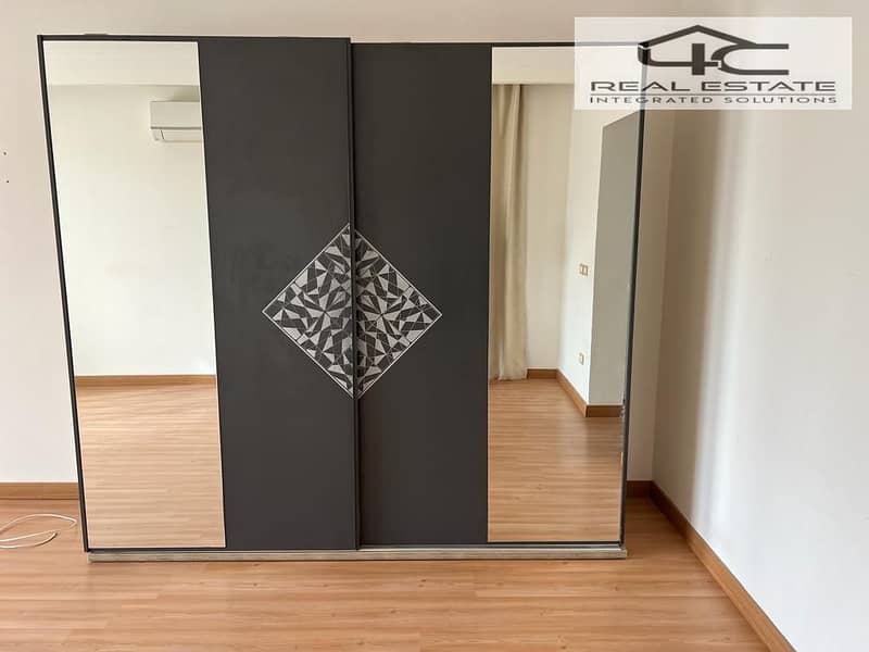 21 WhatsApp Image 2025-12-12 at 14.05. 26 (3). jpeg