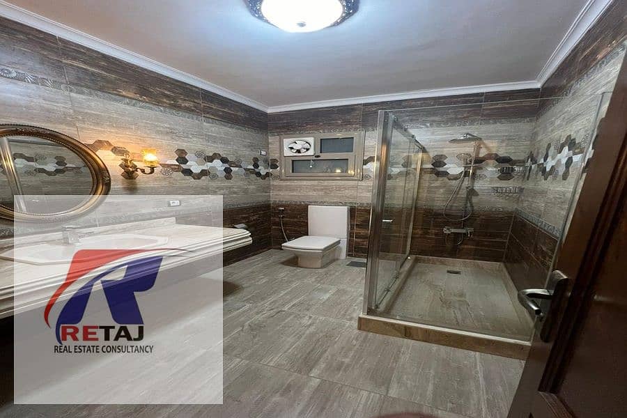 8 079ead3e-b65d-494b-90b3-1e17e9349d8d. jpg