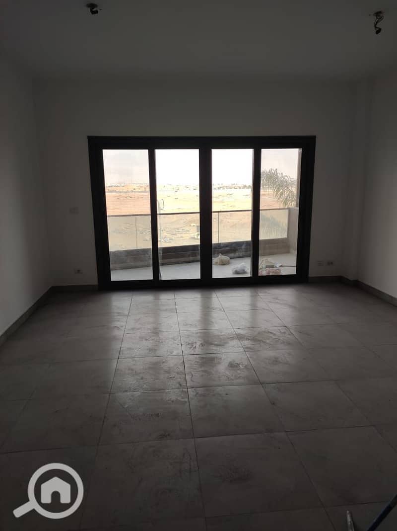 9 df4f0483-2696-4a3b-8585-854d57c8cb54. jpg