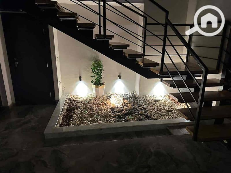 12 38ac94df-2efd-4992-903c-80c735294802. jpg